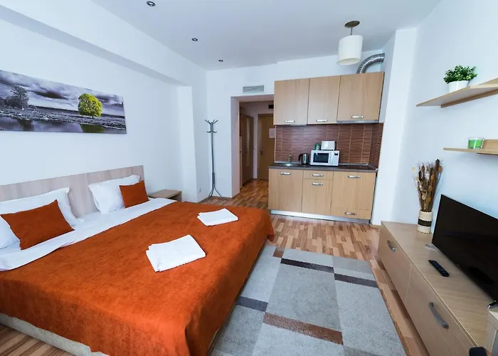 Urban Aparthotel